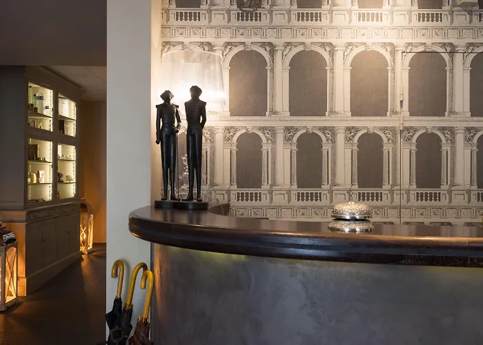 Hotel Voltaire Opera